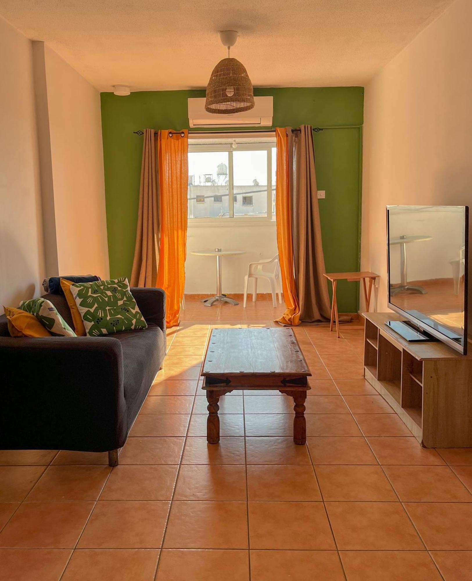 Auberge de jeunesse Nissus Urban à Ayía Nápa Extérieur photo