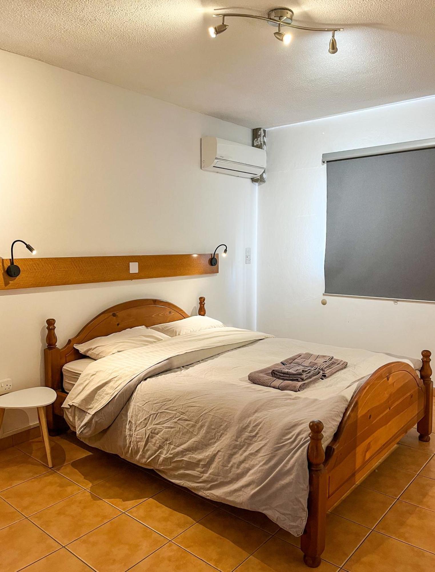 Auberge de jeunesse Nissus Urban à Ayía Nápa Chambre photo